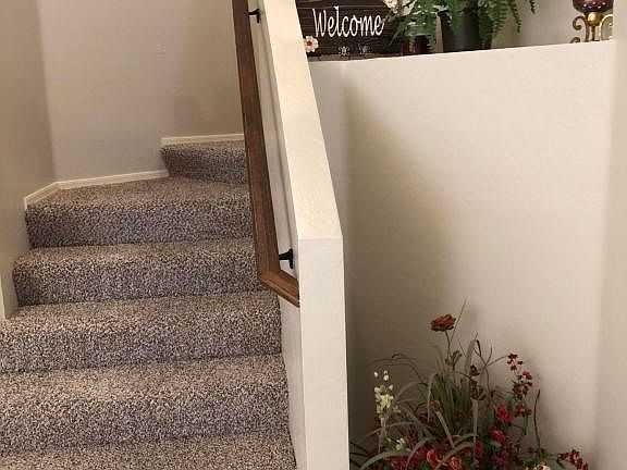 0DB5A31A-7284-40BB-8E5E-8CD0ACD1EB97