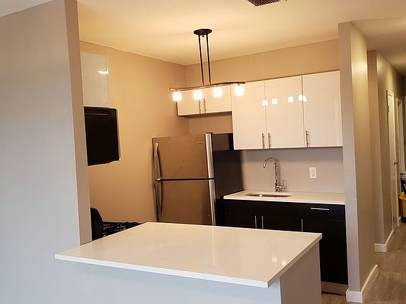 2nd image of 1357 Eastern Pkwy #40