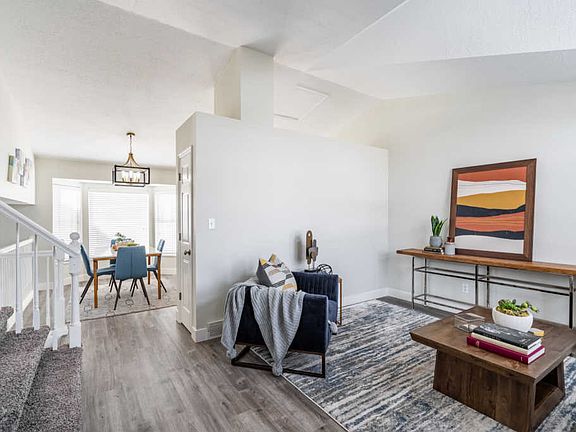 3rd image of 1799 W Alps Way