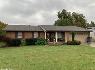 38 Sundale Cir, Paragould, AR 72450