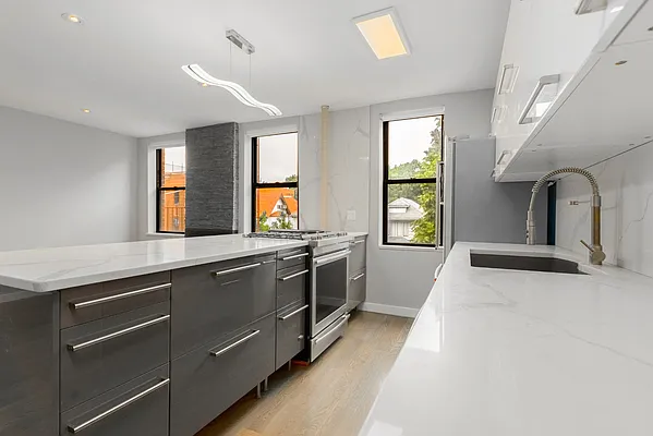 Sold by Keller Williams NYC | media 4