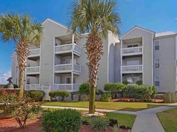 3rd image of 1330 Miracle Strip Pkwy SE APT 209