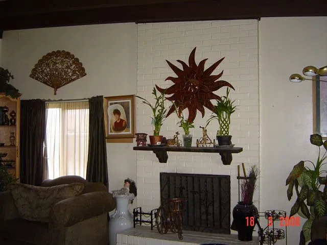 Living rm with fireplace