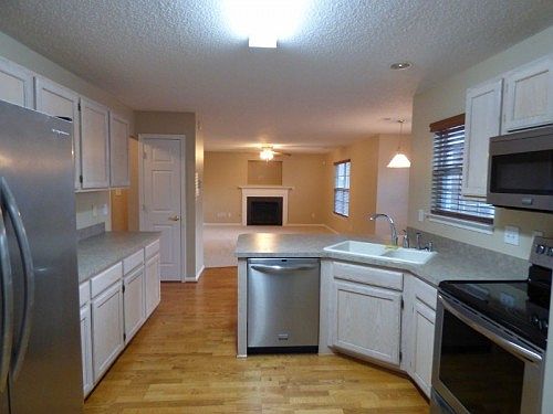 2nd image of 755 Michelle Dr