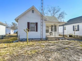 2608 S Walnut St, Springfield, IL 62704