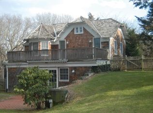 825 N Sea Mecox Rd, Southampton, NY 11968