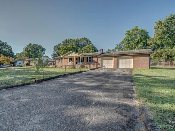 104 Sharon Ave, Bessemer City, NC 28016