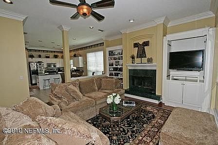 5th image of 4151 Paloma Point Ct