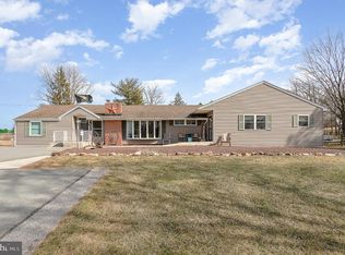 2300 Baker Rd, York, PA 17408