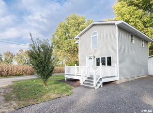 210 N Maple St, Green Valley, IL 61534