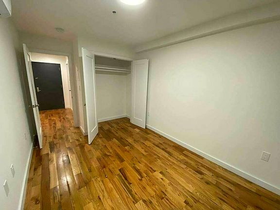 5th image of 2513 Bedford Ave #4B