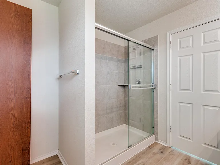 1337 Waggoner Dr — Photo 19