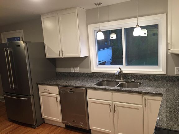 4th image of 55 Sanger Ave