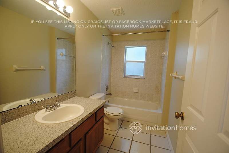 2nd image of 25840 Aberdovey Ave