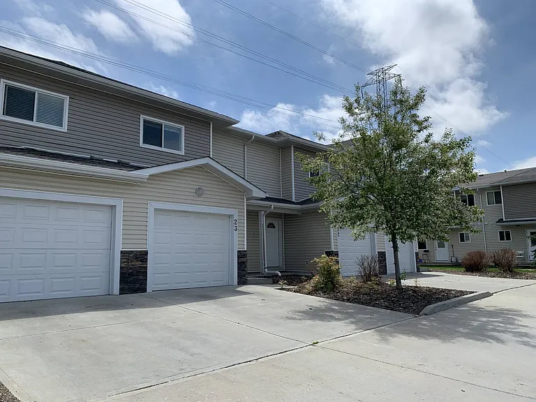 248 Edwards Dr SW — Photo 3