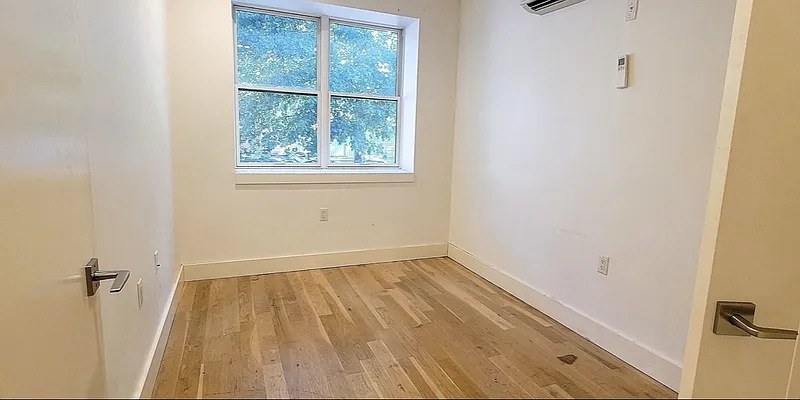 Rented by Nest Seekers International | media 8