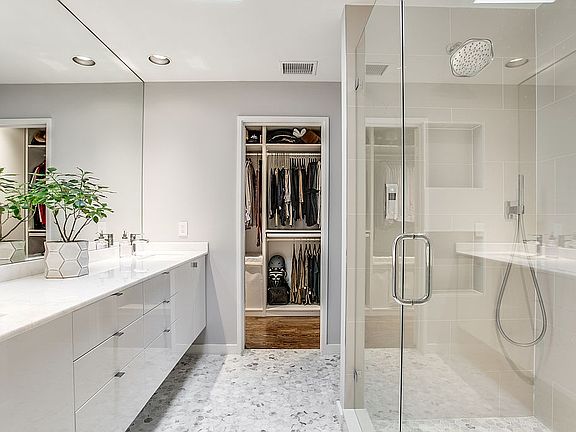 Master bath digital shower
