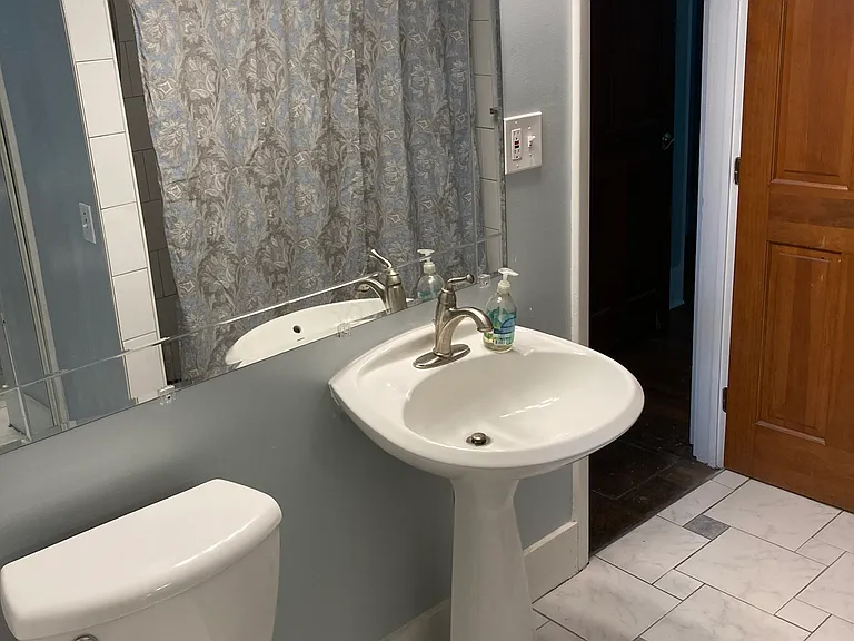 11711 Davis St — Photo 15
