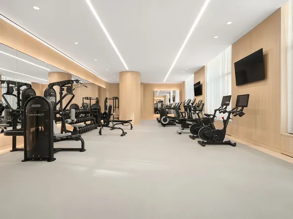 430 East 58th Street image 14 of 16