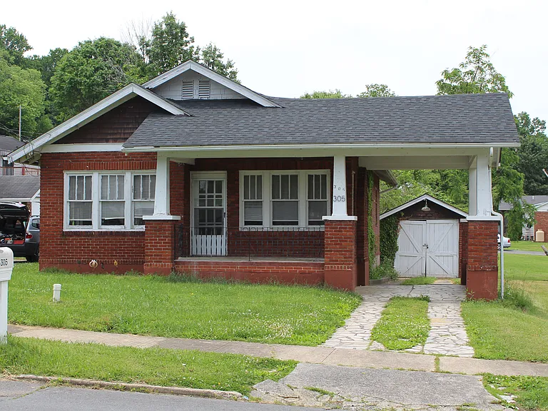 305 Allen Ave — Photo 15