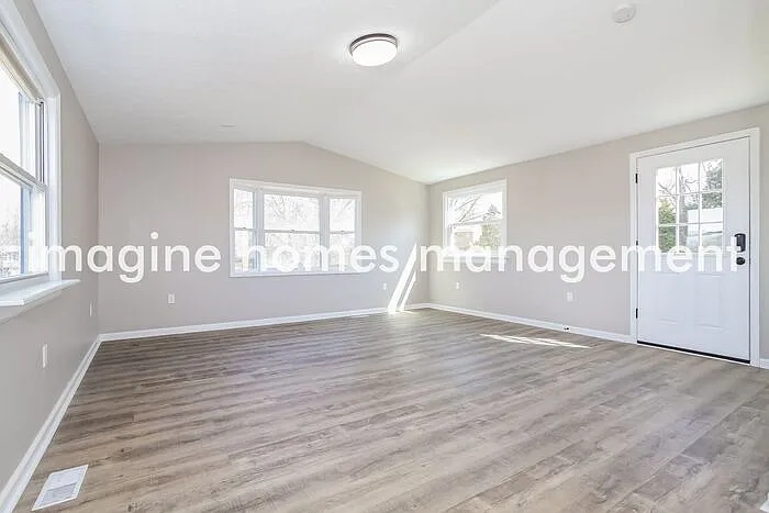 5408 Style Ln — Photo 11