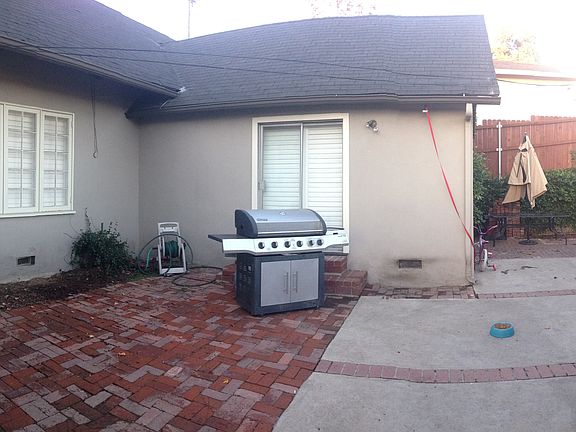 3rd image of 2412 Avondale Dr