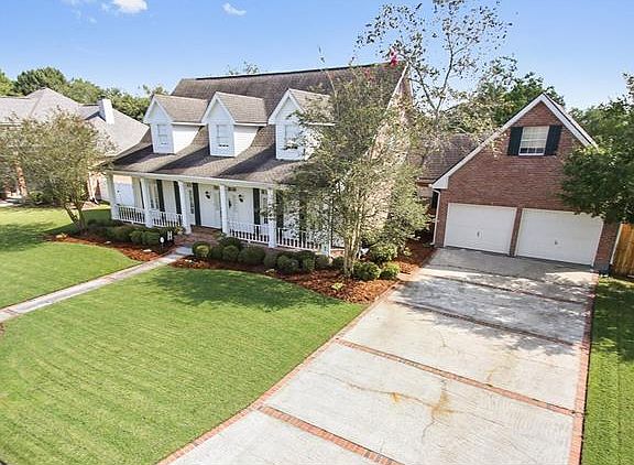 2nd image of 3617 Lake Catherine Dr