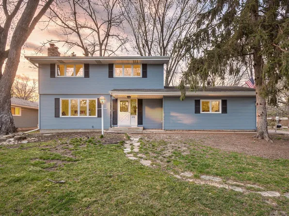 276 14th Ave NW, New Brighton, MN 55112