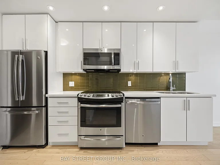 2212 Lake Shore Blvd W #4304 — Photo 24
