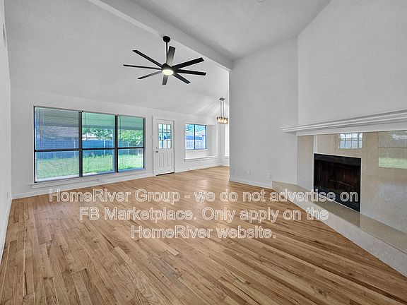 5th image of 2612 Woodlark Dr