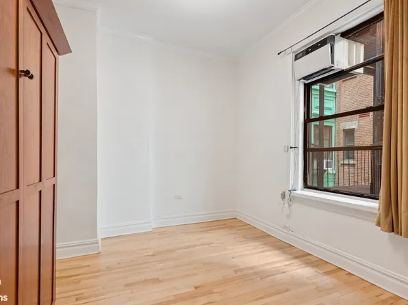 140 West 69th Street image 1 of 9