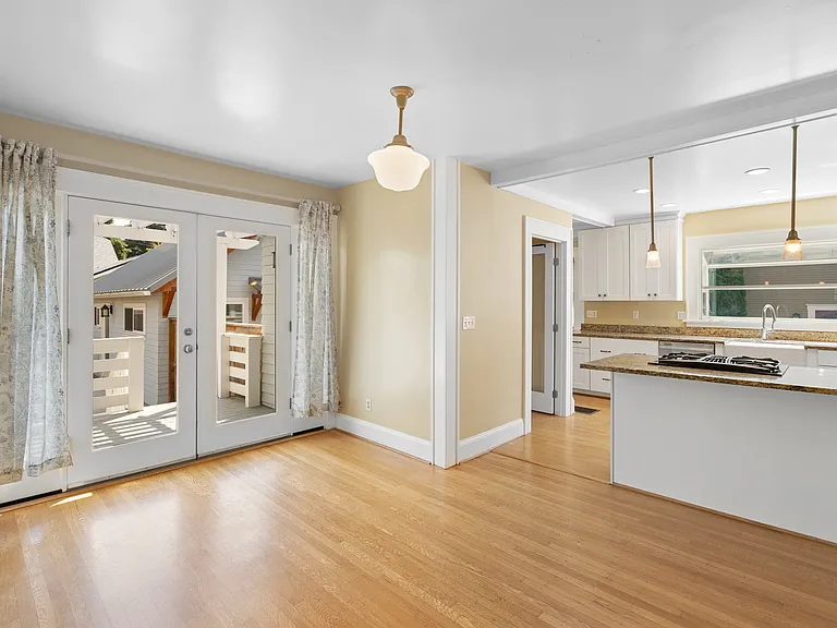 2734 NE 36th Ave #A — Photo 11