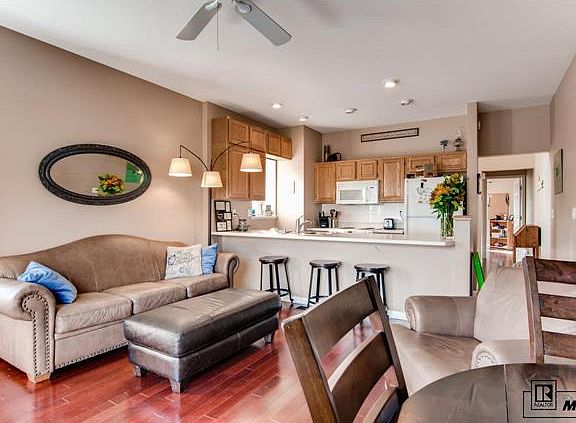 3rd image of 497 Eaglepointe Ct
