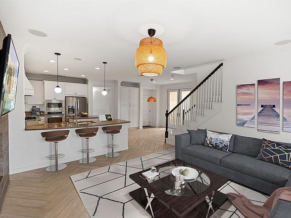 4th image of 2705 Plumeria Dr