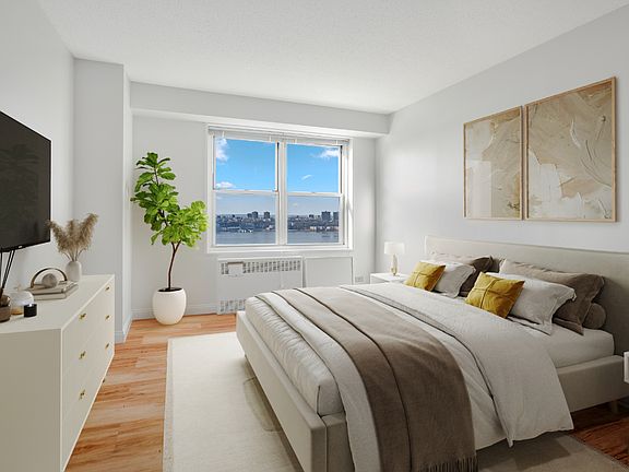 5th image of 747 10th Ave APT 35F