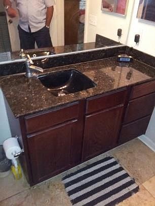 4th image of 2801 Chancellorsville Dr #528