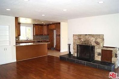 3rd image of 11836 N Park Ave