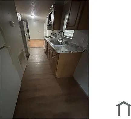 10553 Bay Hills Cir — Photo 17