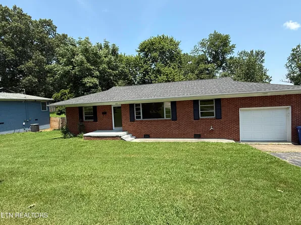 205 Elm St, Clinton, TN 37716