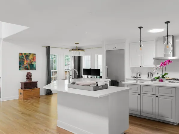2803 Bridle Path, Austin, TX 78703