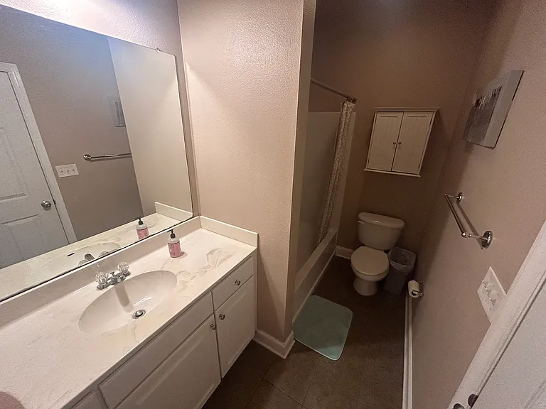 900 Dean Lee Dr #207 — Photo 8