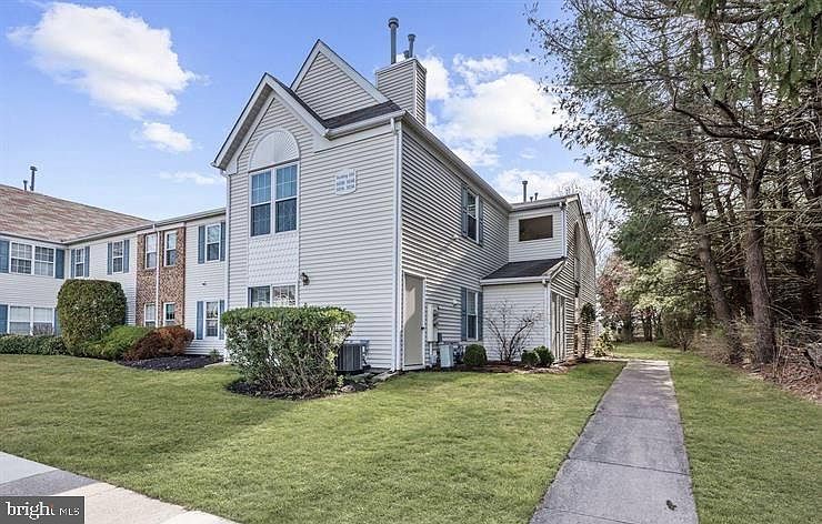 1st image of 501 Ginger Dr