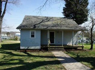 5965 Rockhold Creek Rd, Deale, MD 20751