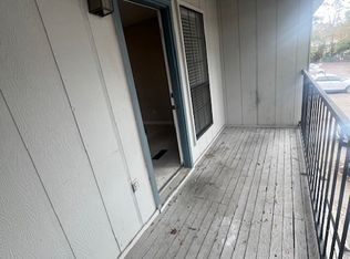 417-419 Old Trolley Rd, Summerville, SC 29485