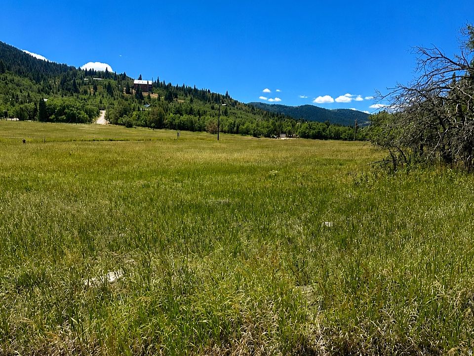 1st image of 129 Whispering Pines 3