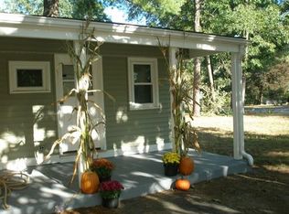 15 Mohawk St, Bellingham, MA 02019