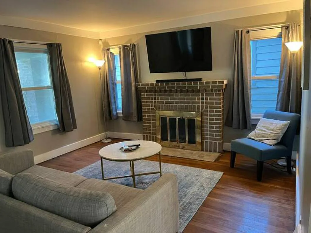 5538 Lydia Ave — Photo 4