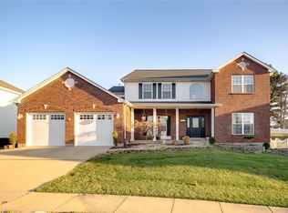 2468 Boardwalk Pl, Saint Louis, MO 63129