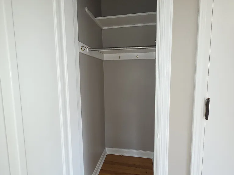 4224 Virginia Ave #4 — Photo 6