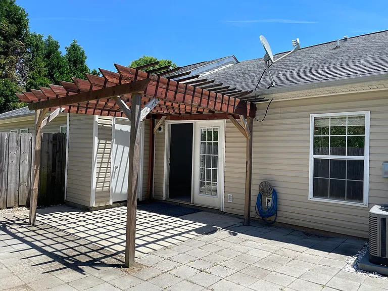 143 Portofino Ln SW — Photo 14
